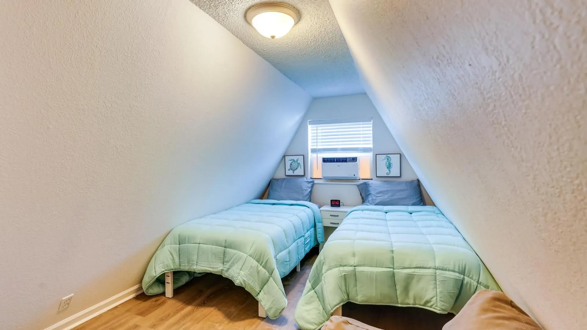 A-Frame Family Home With Fire Pit Near Beach! Panama City Beach Holiday home